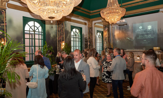 Jessica Harnois salon de Degustation Club St Denis (September)